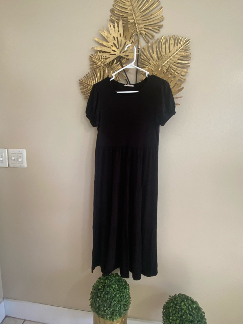 Everyday Black Short-Sleeve Maxi Dress